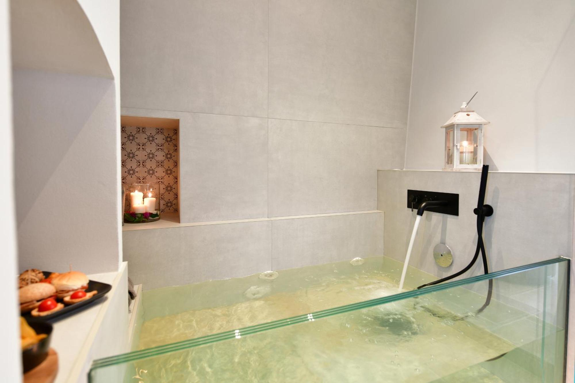 Lamarossa Trulli & Suites Antonelli Bagian luar foto