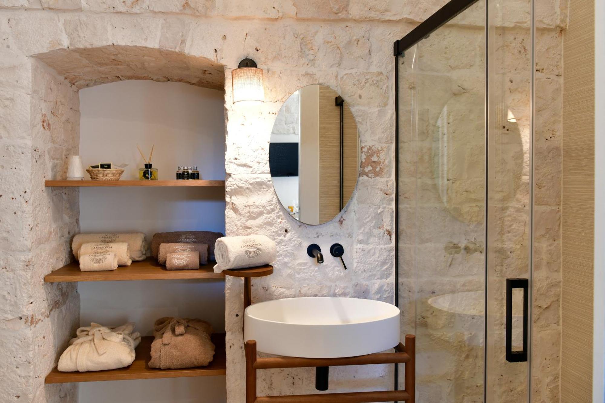 Lamarossa Trulli & Suites Antonelli Bagian luar foto