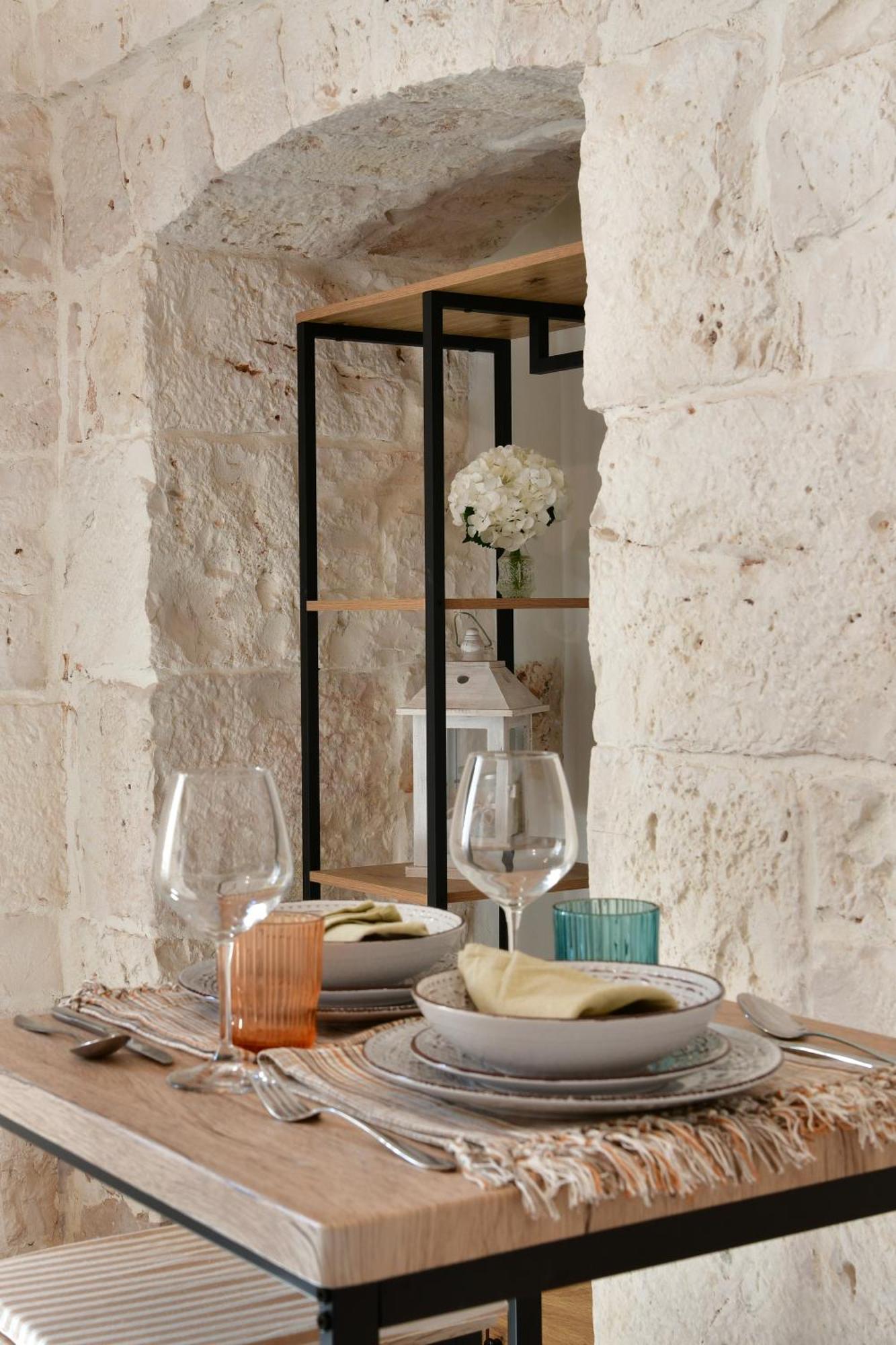 Lamarossa Trulli & Suites Antonelli Bagian luar foto