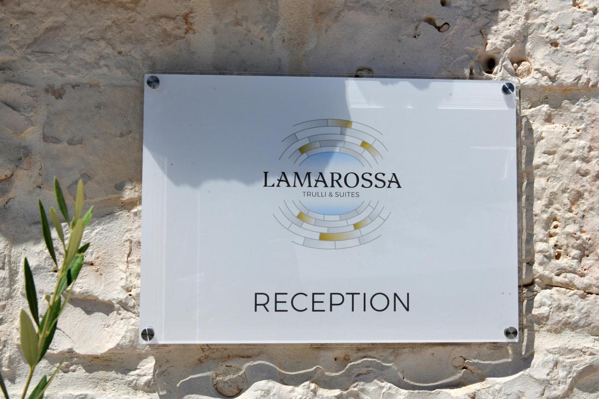 Lamarossa Trulli & Suites Antonelli Bagian luar foto
