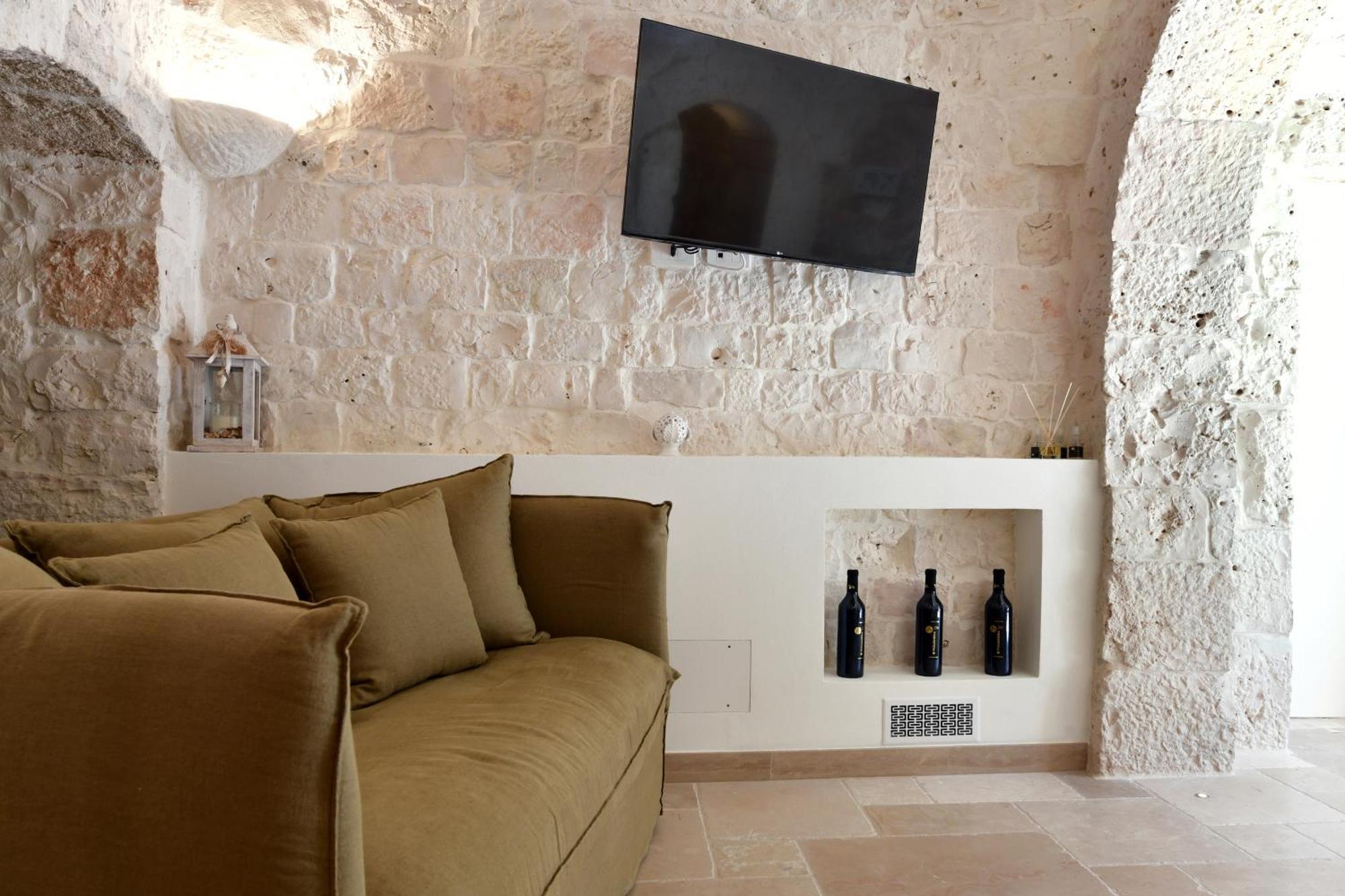 Lamarossa Trulli & Suites Antonelli Bagian luar foto